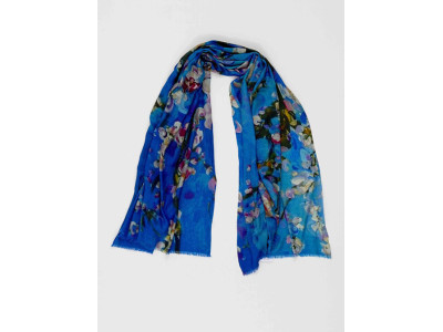 Amandelbloesem, wol met zijde, blauwtinten 